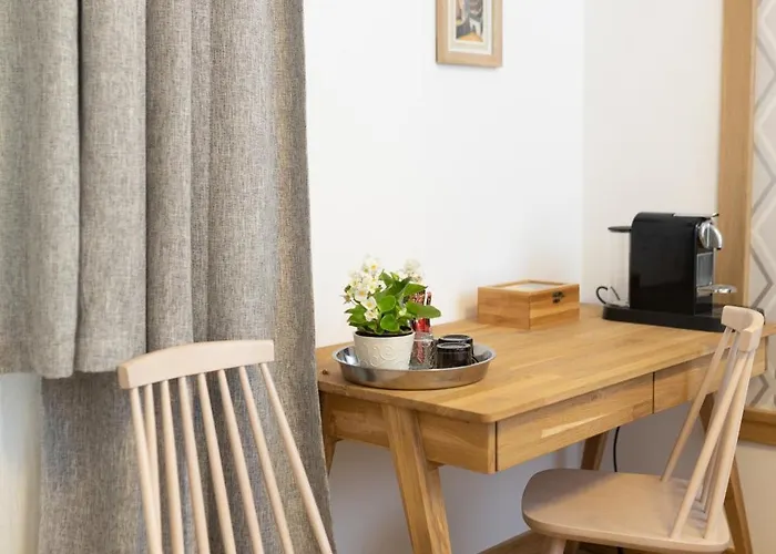 ゲストハウス Luxury 12-2 3*