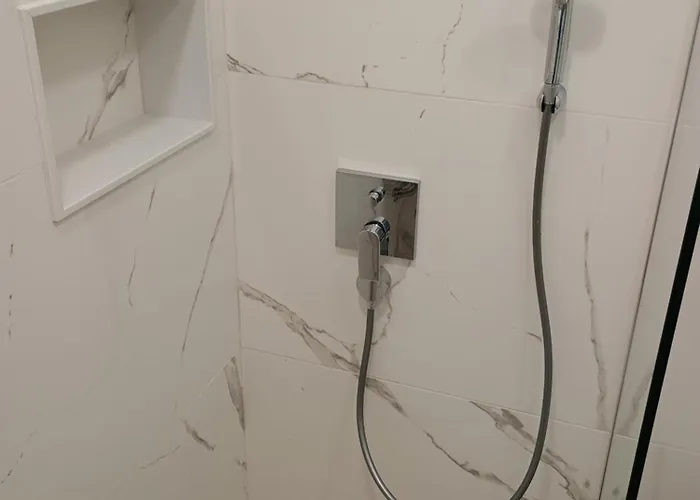 ゲストハウス Luxury 12-2 3*